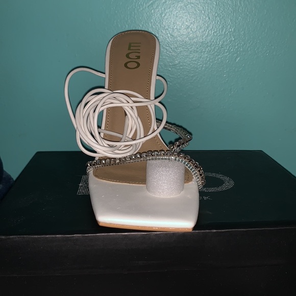 Public Desire White heels. Never worn. - Picture 3 of 5